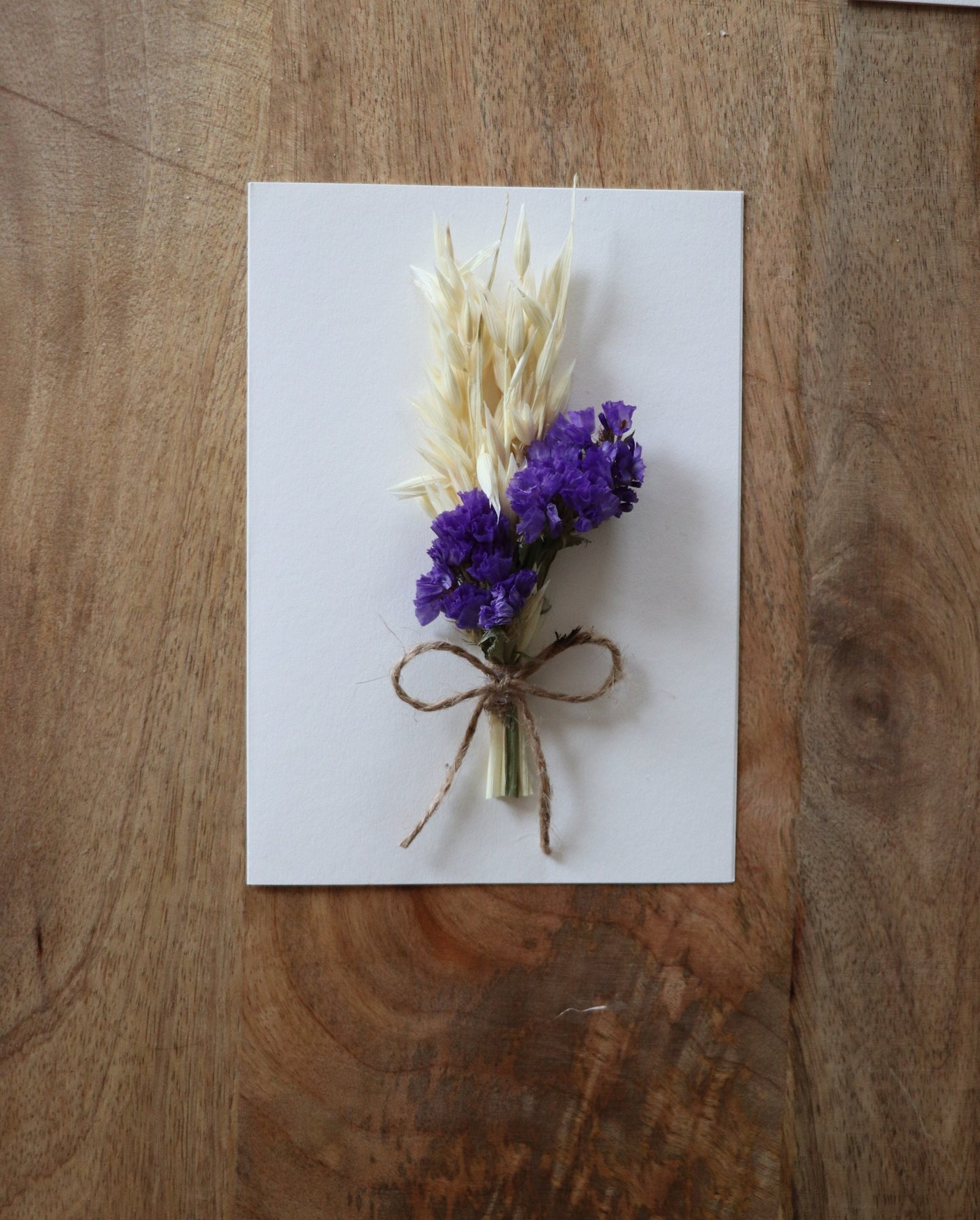 Karte mit Trockenblumen - Grusskarte Klappkarte Trockenblumenkarte Trockenblumenstrauß Postkarte Hochzeit Wedding Geburtstagskarte